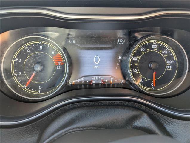 Used 2023 Jeep Cherokee Altitude Lux image 11