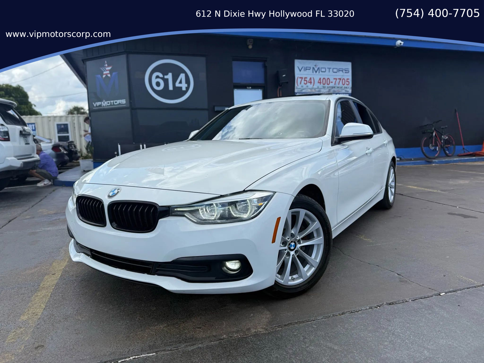 Used 2018 BMW 320i xDrive Sedan image 1
