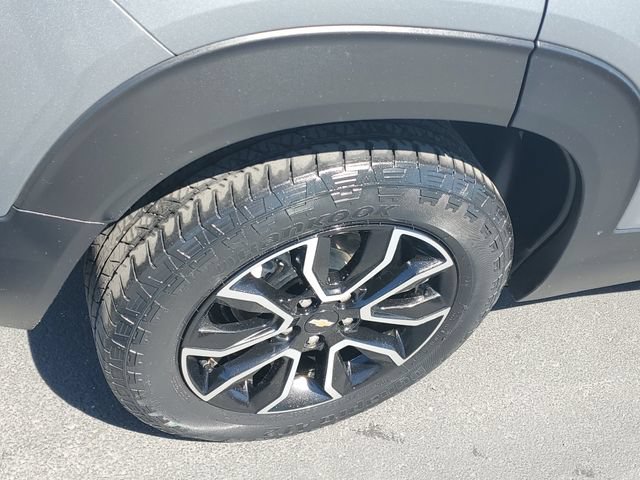 Certified 2023 Chevrolet TrailBlazer ACTIV w/ Technology Package FWD image 5