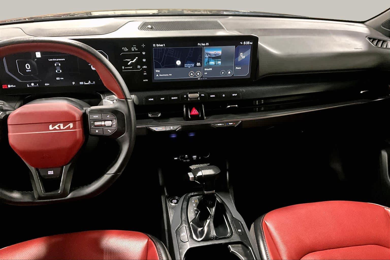 Used 2025 Kia K4 GT-Line w/ GT-Line Premium Package FWD image 7