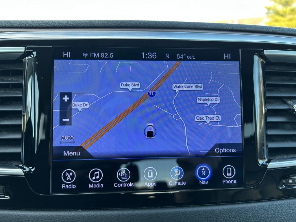 Used 2017 Chrysler Pacifica Touring-L Plus w/ Advanced Safetytec Group image 12