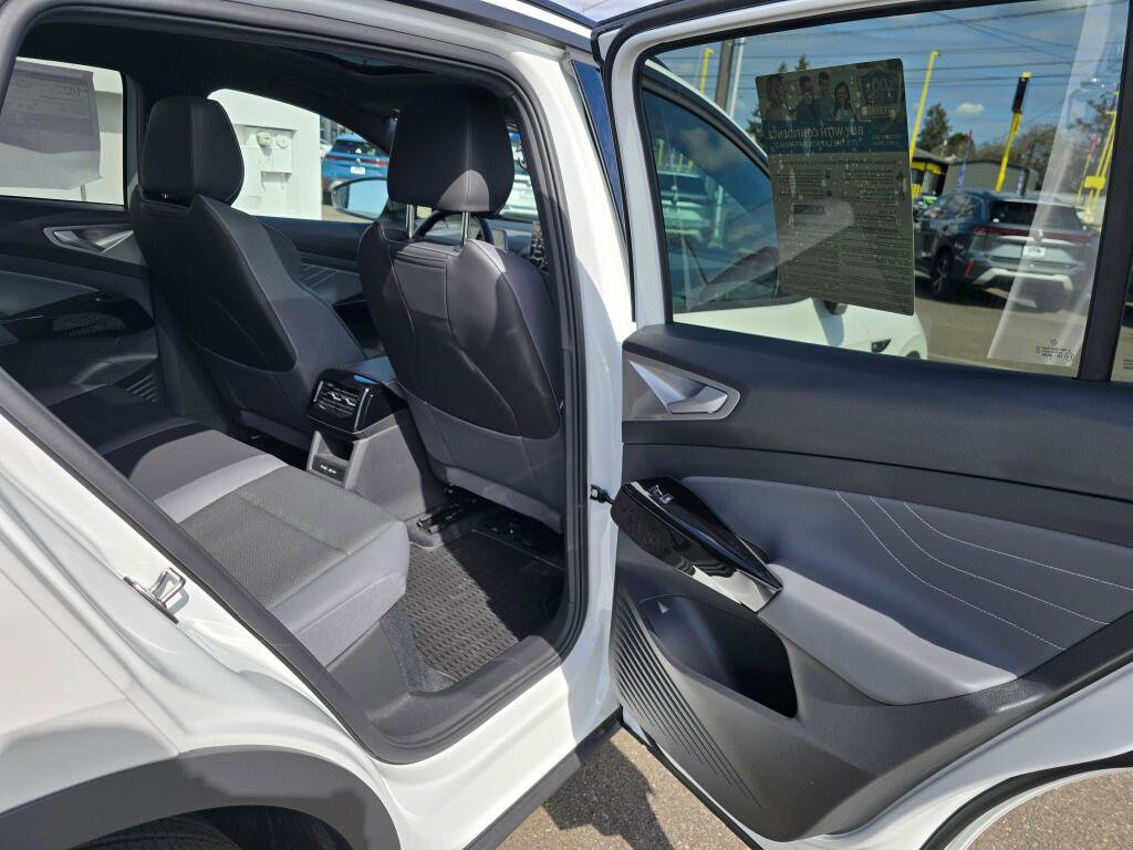 New 2026 Volkswagen ID.4 Pro S AWD/4WD image 36