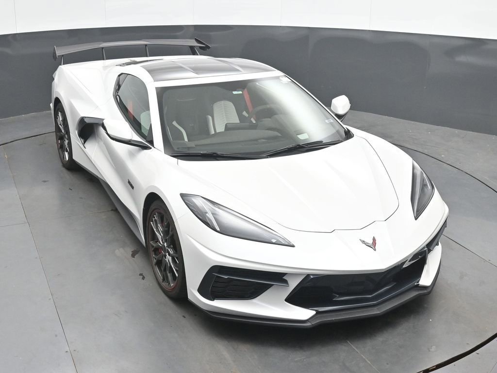 Used 2023 Chevrolet Corvette Stingray Premium Cpe w/ Z51 Performance Package RWD image 35