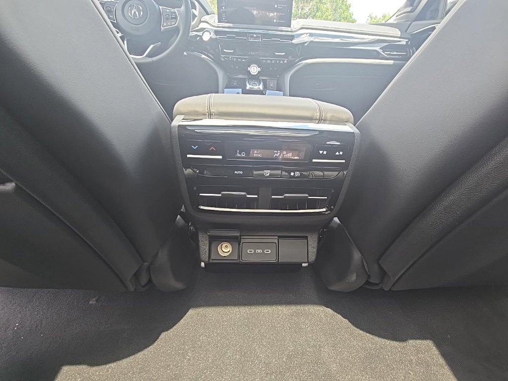 New 2026 Acura MDX w/ Technology Package FWD image 31