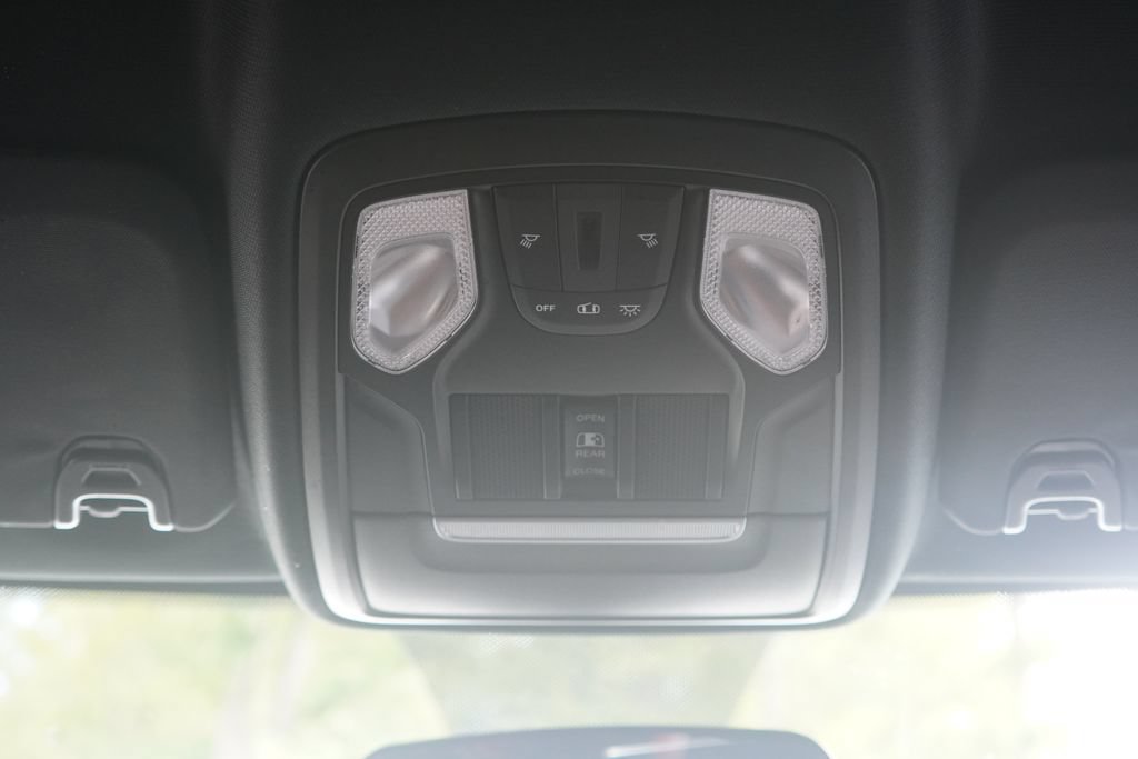 Used 2021 RAM 2500 Tradesman AWD/4WD image 28