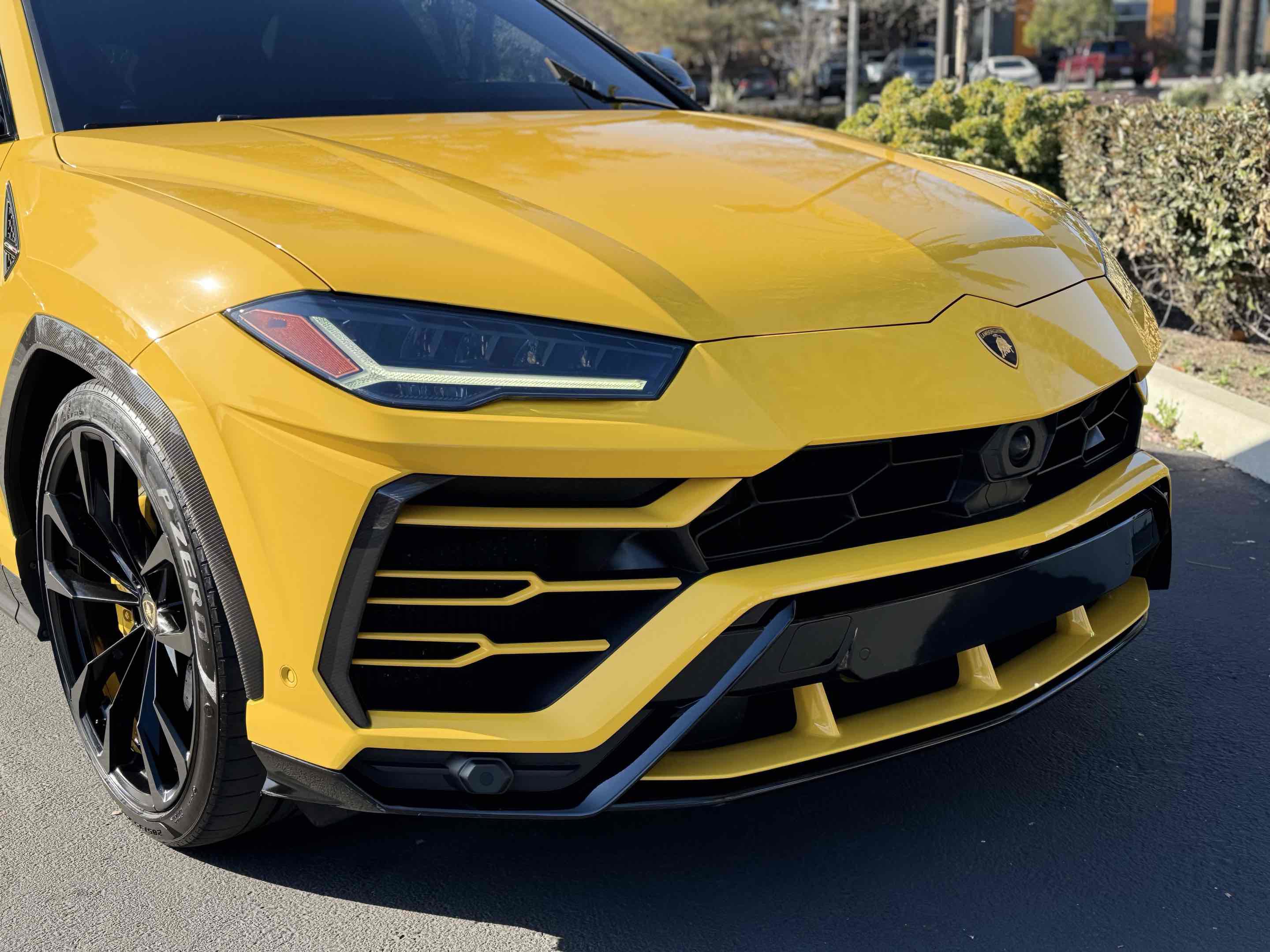 Used 2021 Lamborghini Urus image 11