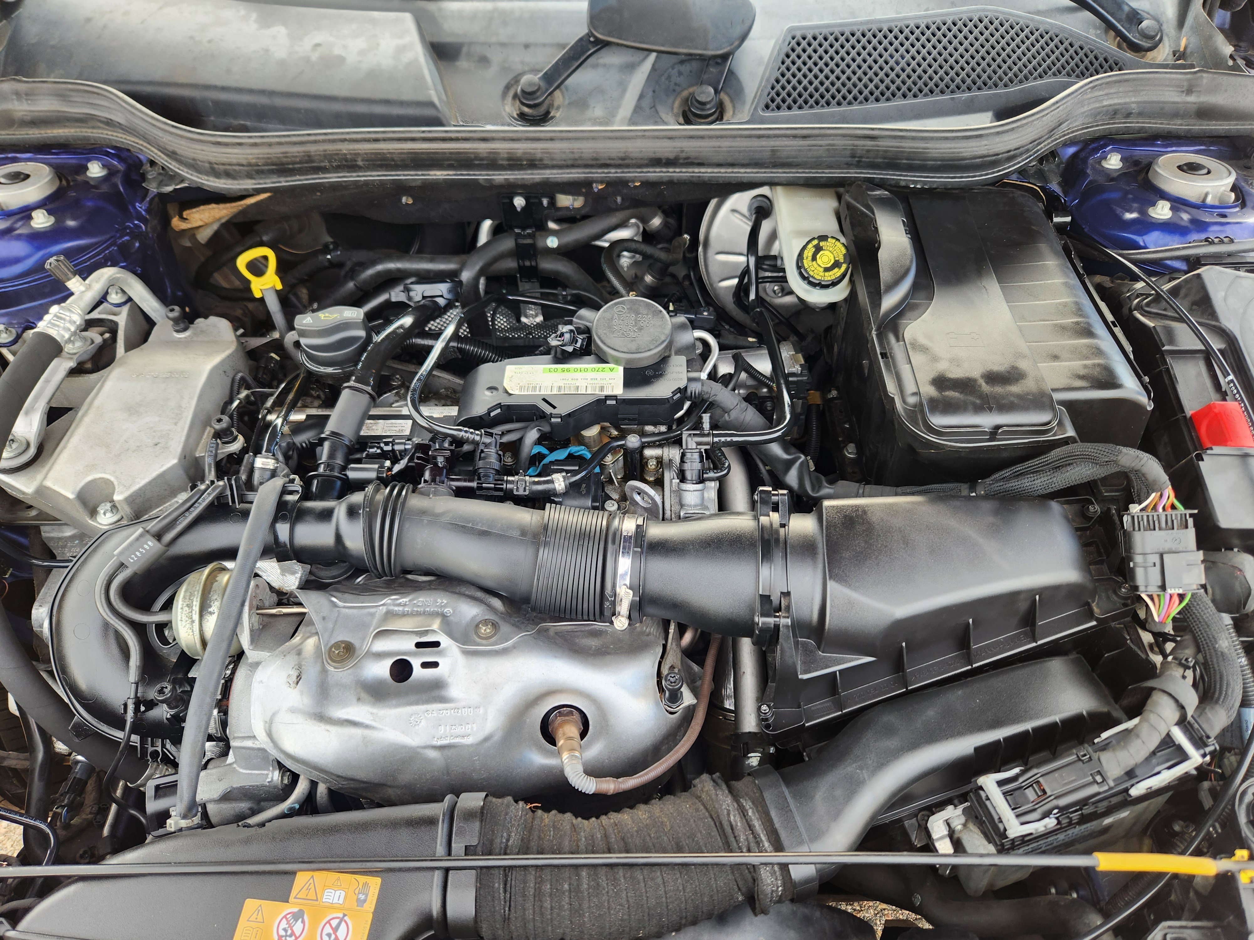 Used 2017 INFINITI QX30 Premium w/ Technology Package image 21