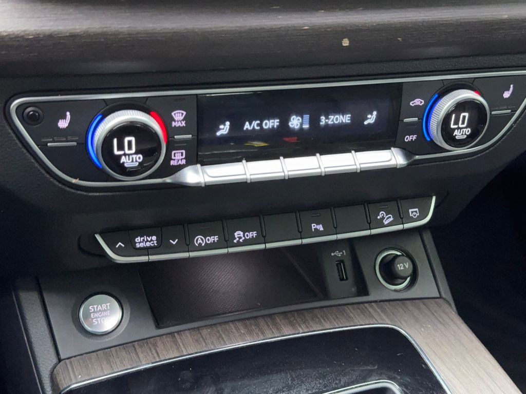 Used 2024 Audi Q5 2.0T Premium image 31