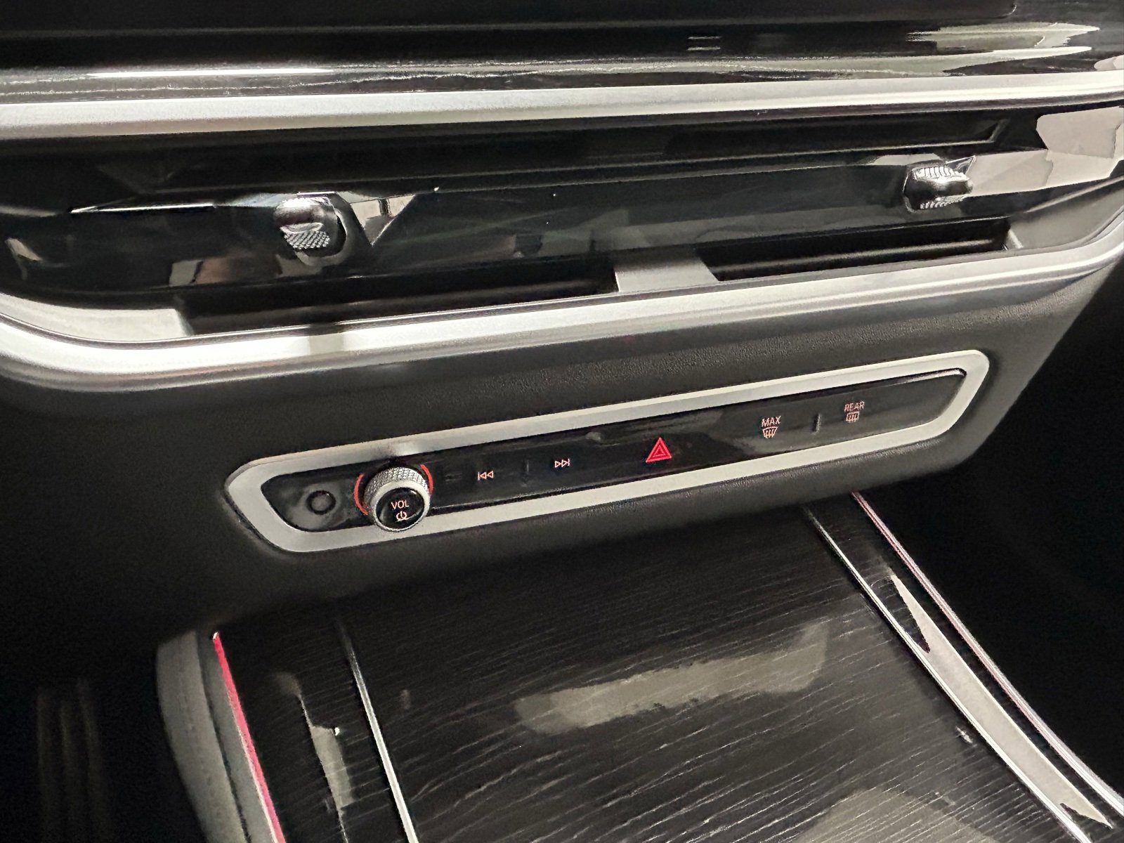 Used 2025 BMW X5 M60i image 19