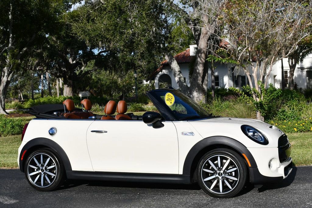 Used 2021 MINI Cooper S image 8