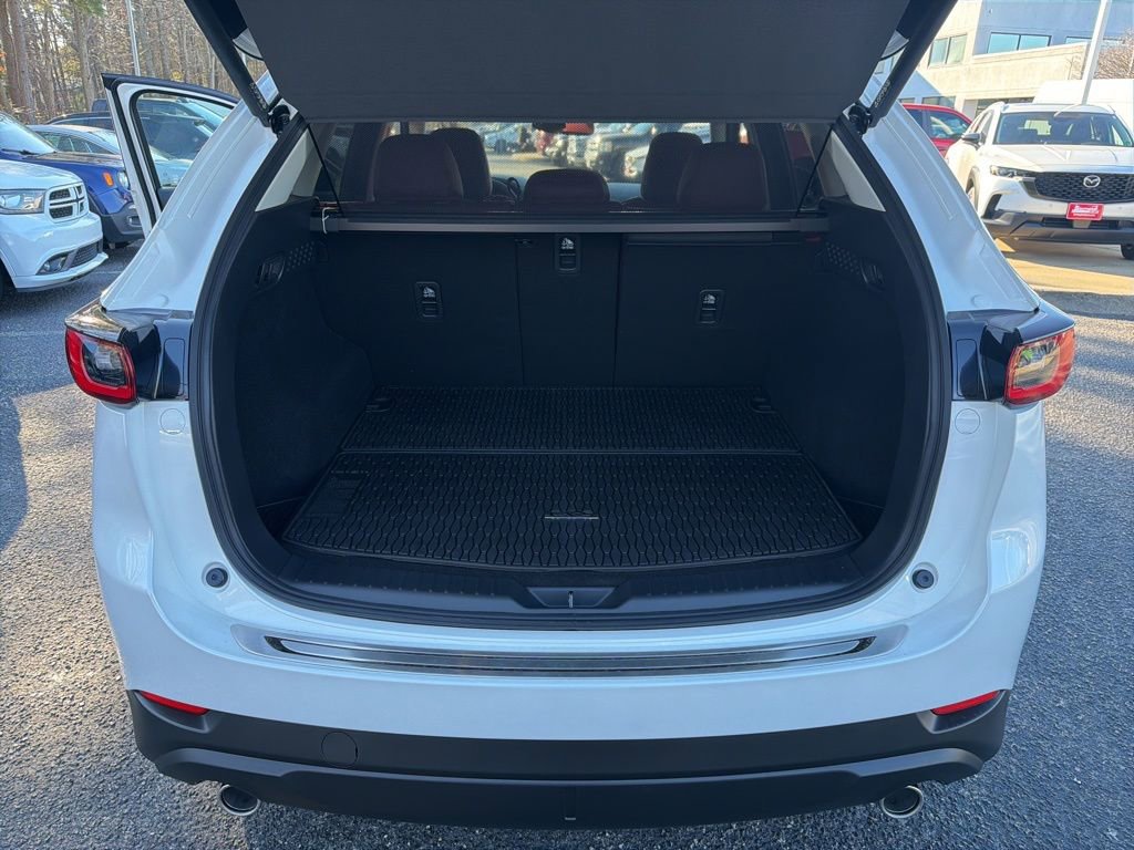 New 2025 MAZDA CX-5 Carbon Edition image 25