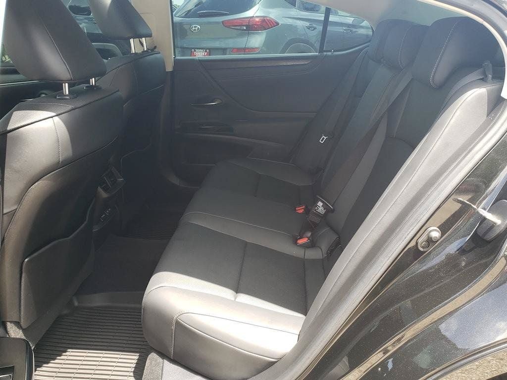 Used 2023 Lexus ES 350 w/ Premium Package FWD image 28