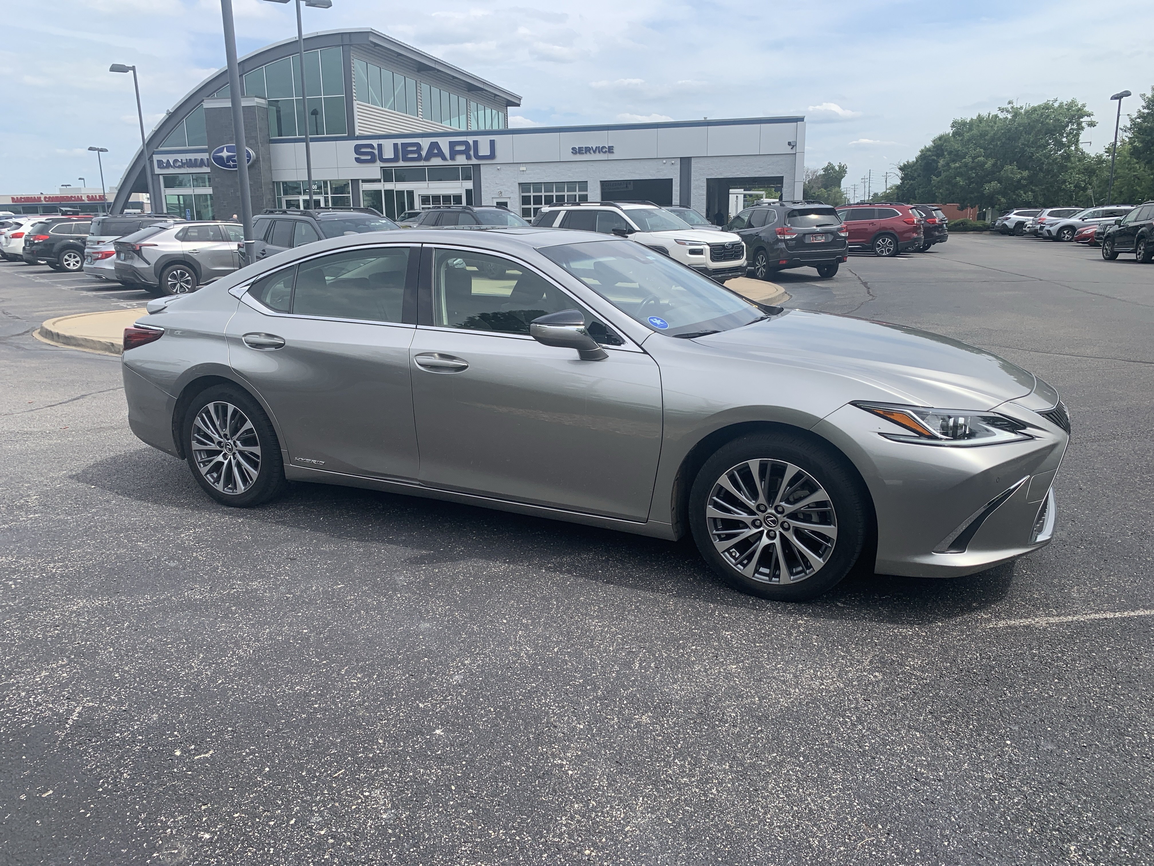 Used 2019 Lexus ES 300h w/ Premium Package FWD image 15