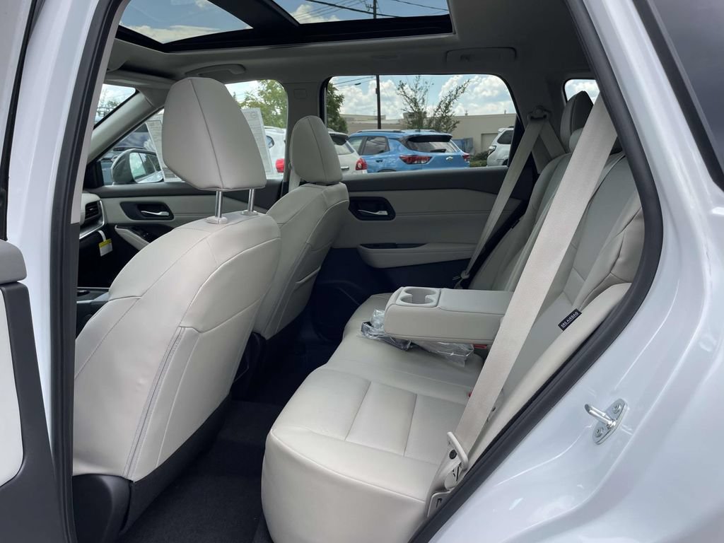 New 2026 Nissan Rogue Dark Armor FWD image 8