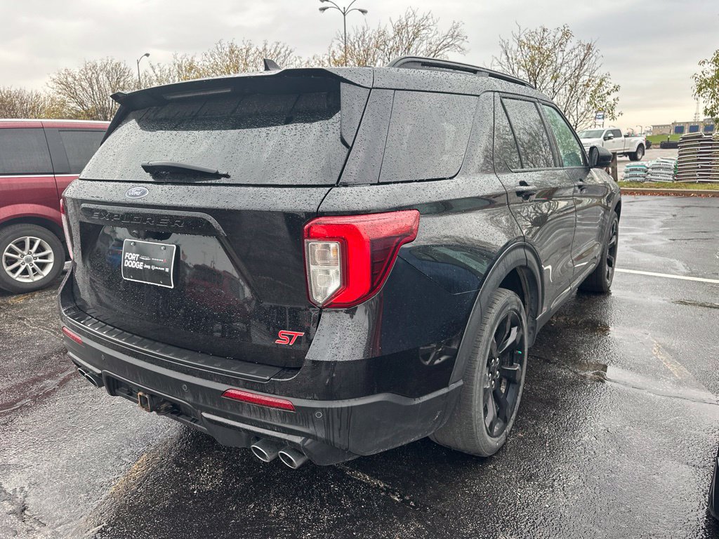 Used 2022 Ford Explorer ST w/ ST Street Pack AWD/4WD image 5