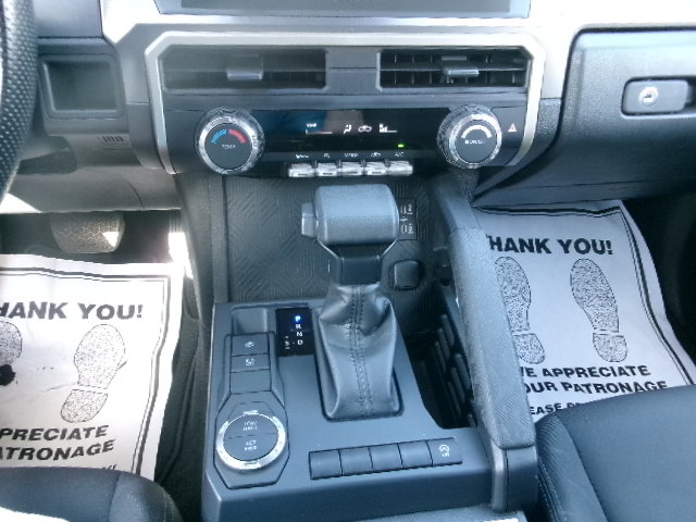 Used 2024 Toyota Tacoma SR5 RWD image 18