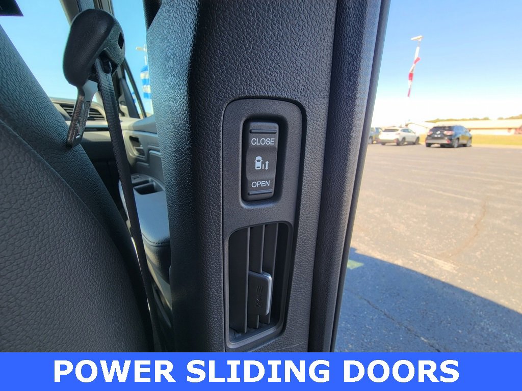 New 2026 Honda Odyssey Sport-L image 18