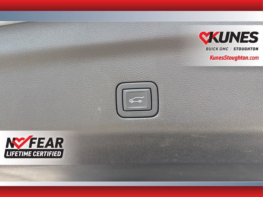 Used 2023 GMC Yukon XL Denali image 20