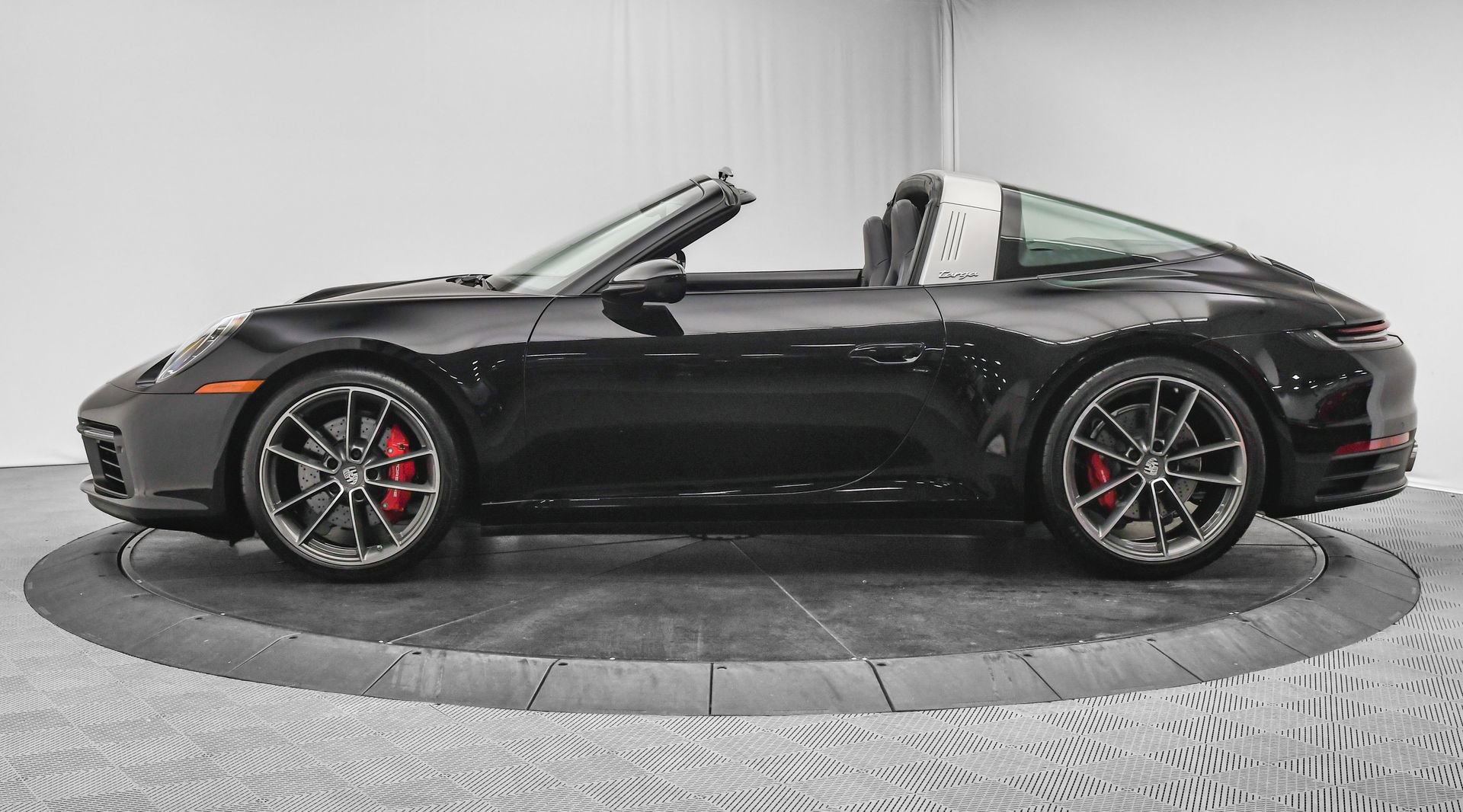 Used 2022 Porsche 911 Targa 4S image 4
