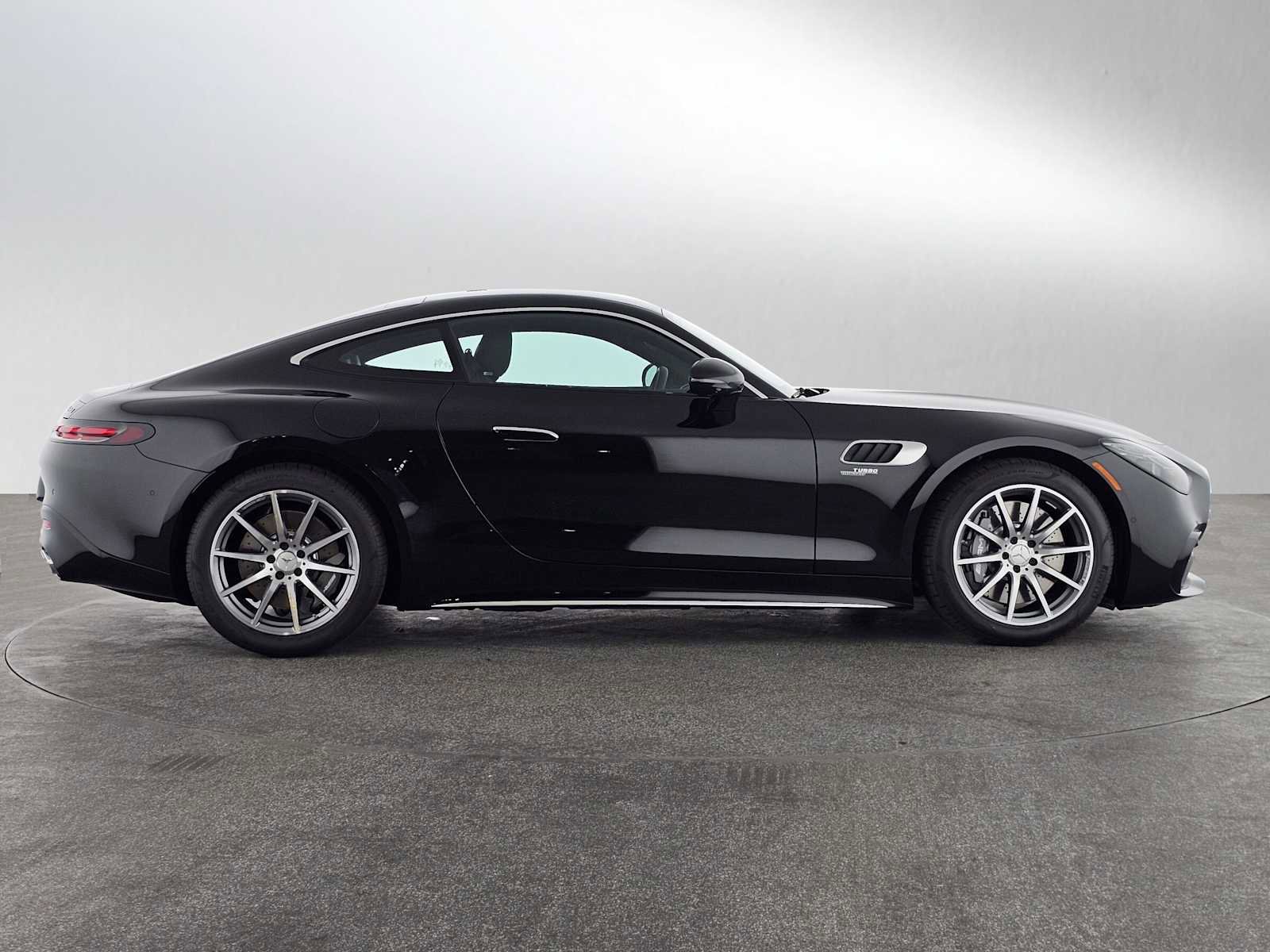New 2026 Mercedes-Benz AMG GT 43 image 2