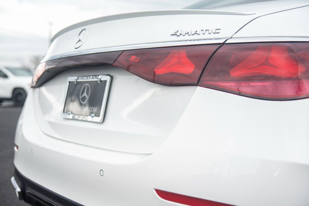 Certified 2025 Mercedes-Benz E 350 4MATIC Sedan image 18