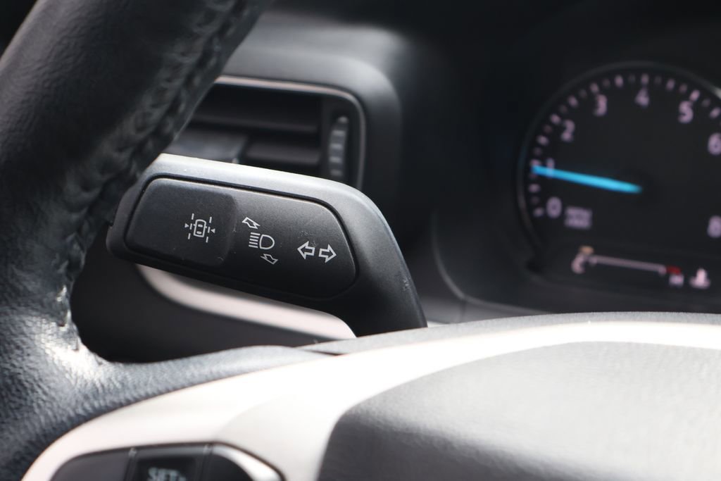 Used 2022 Ford Explorer XLT w/ Equipment Group 202A image 23