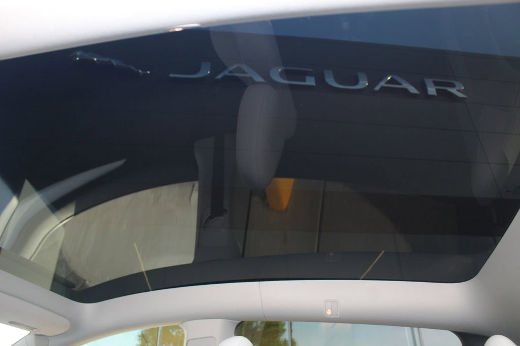 Used 2025 Tesla Model Y Performance AWD/4WD image 25