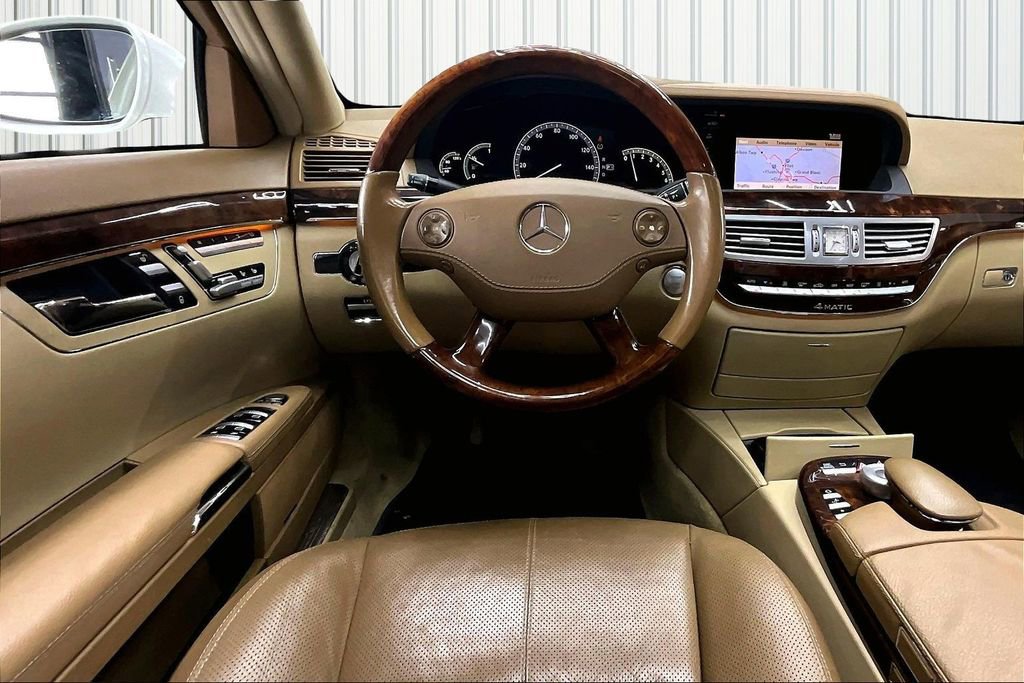 Used 2009 Mercedes-Benz S 550 4MATIC image 8