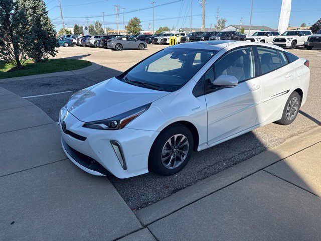Used 2022 Toyota Prius Limited w/ Premium Convenience Package FWD image 10