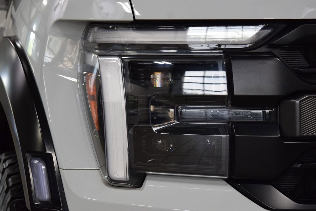 Used 2024 Ford F150 Raptor AWD/4WD image 12