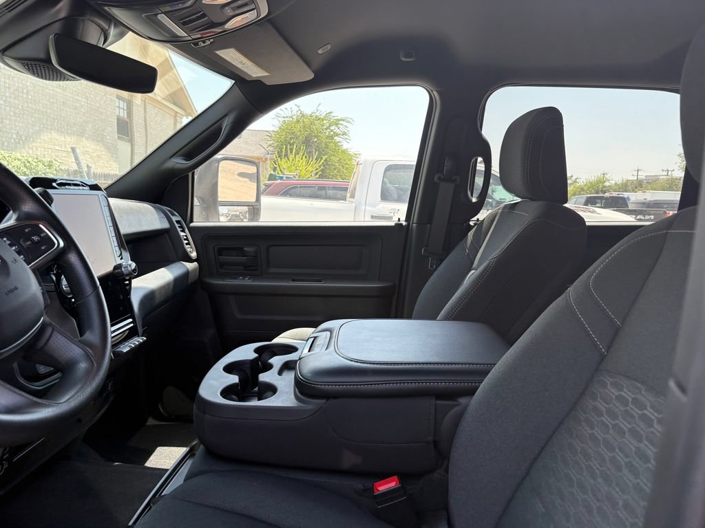 New 2026 RAM 3500 Tradesman AWD/4WD image 14