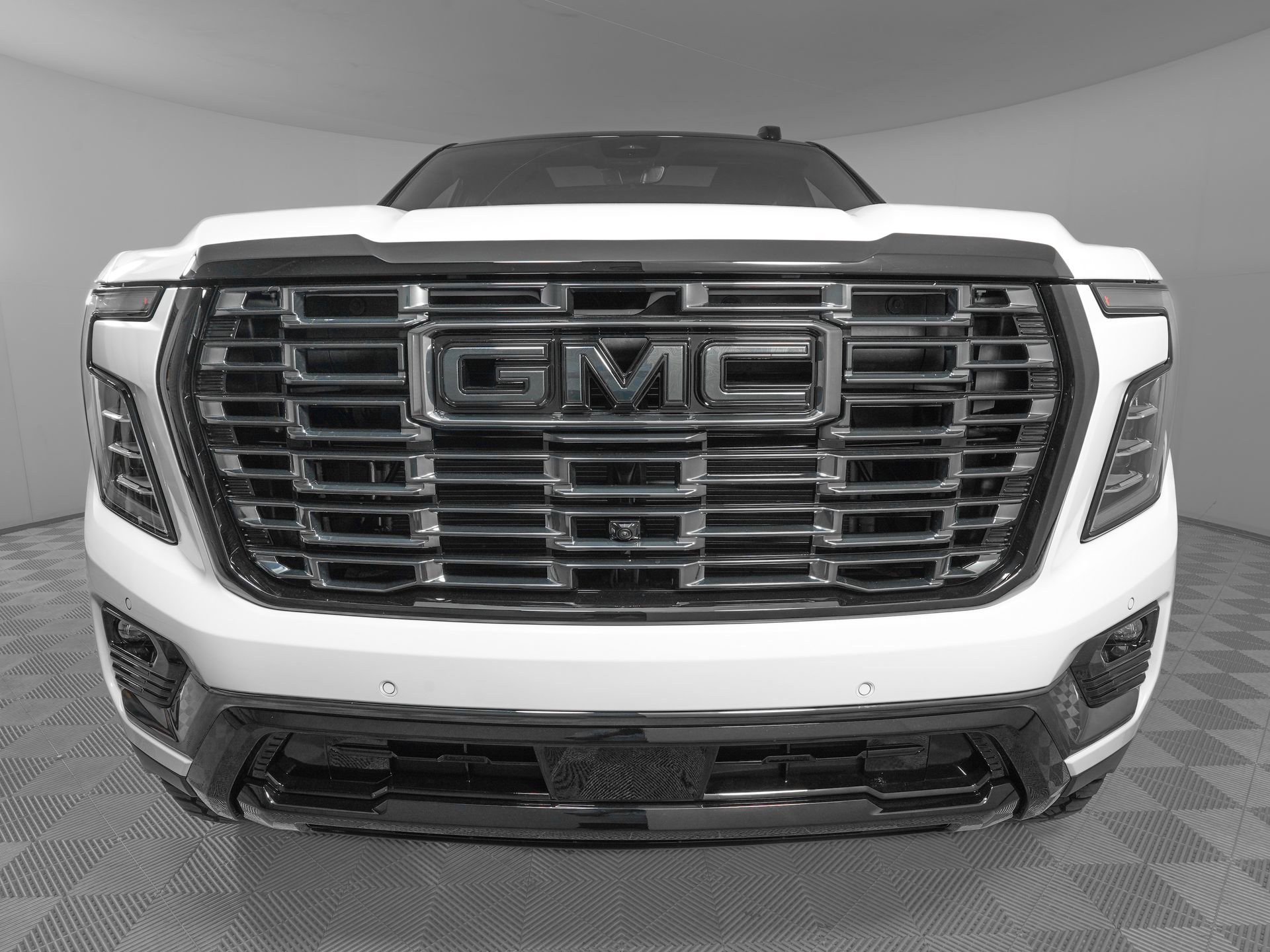 Used 2026 GMC Yukon XL Denali Ultimate AWD/4WD image 3