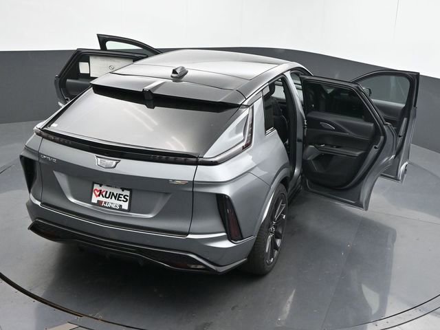 New 2026 Cadillac Lyriq V image 56