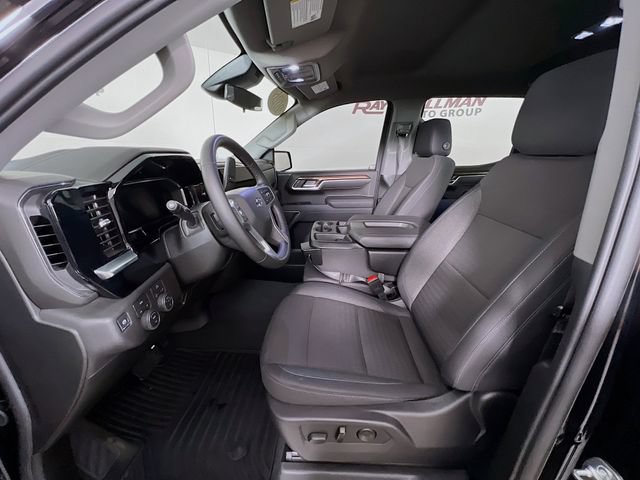 Used 2026 Chevrolet Silverado 1500 RST AWD/4WD image 10