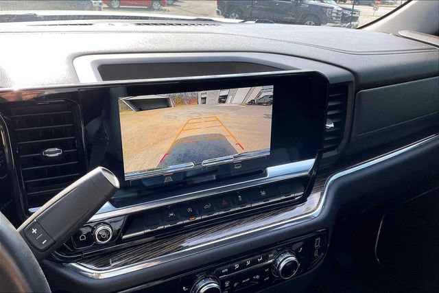 Used 2023 GMC Sierra 1500 Elevation image 11