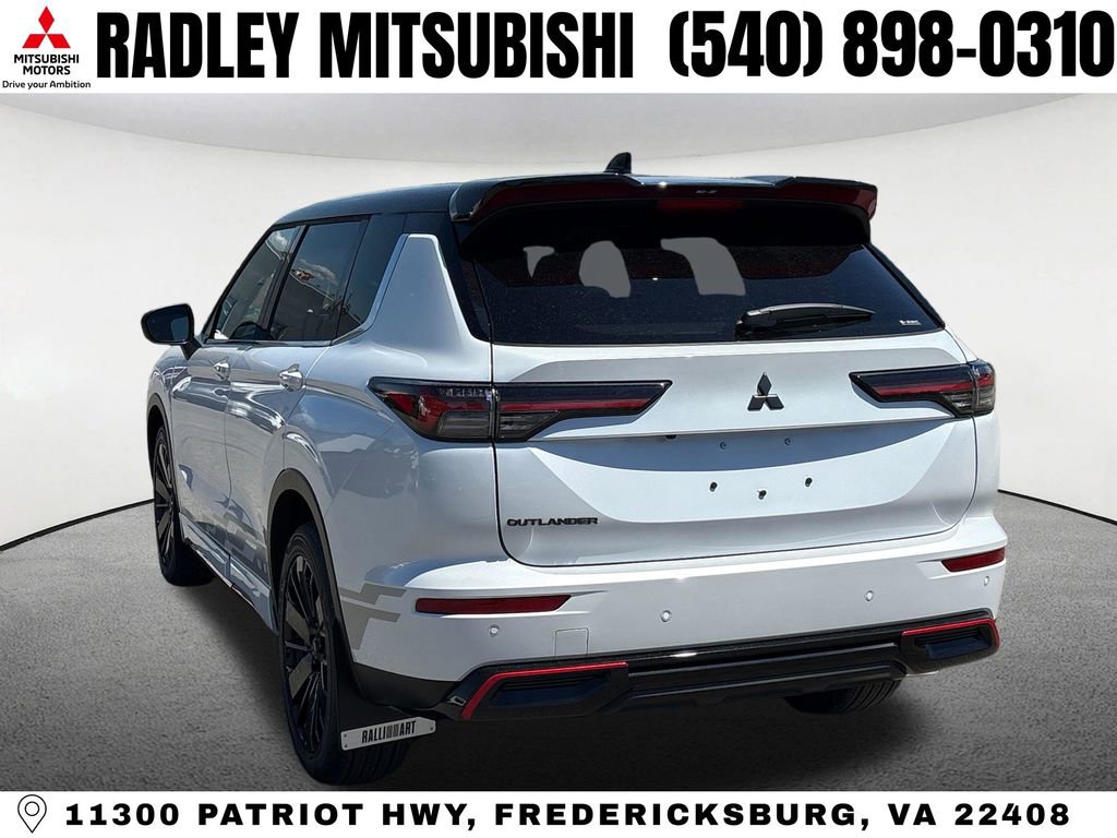 New 2026 Mitsubishi Outlander AWD image 17