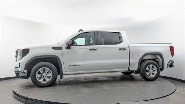 Used 2024 GMC Sierra 1500 Pro w/ Pro Value Package RWD image 3