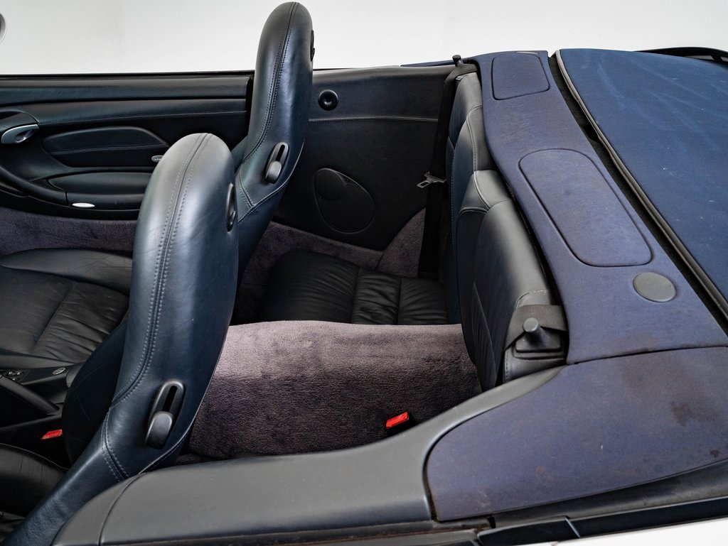 Used 2005 Porsche 911 Carrera image 27