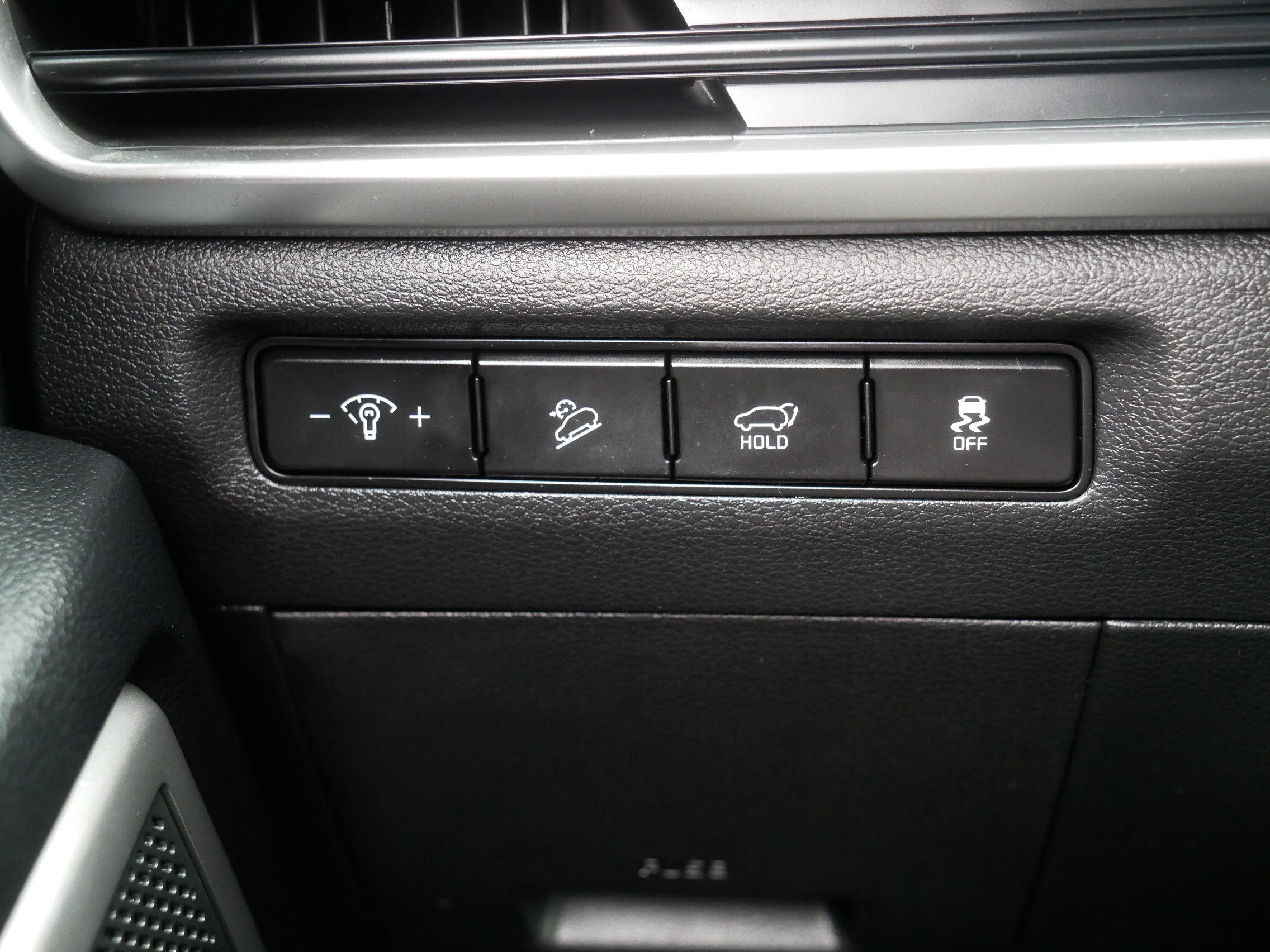 Used 2024 Kia Telluride EX w/ EX Captain's Chair Package AWD/4WD image 26