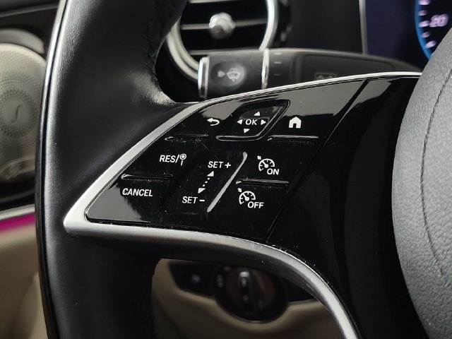 Used 2023 Mercedes-Benz E 350 4MATIC Sedan image 26