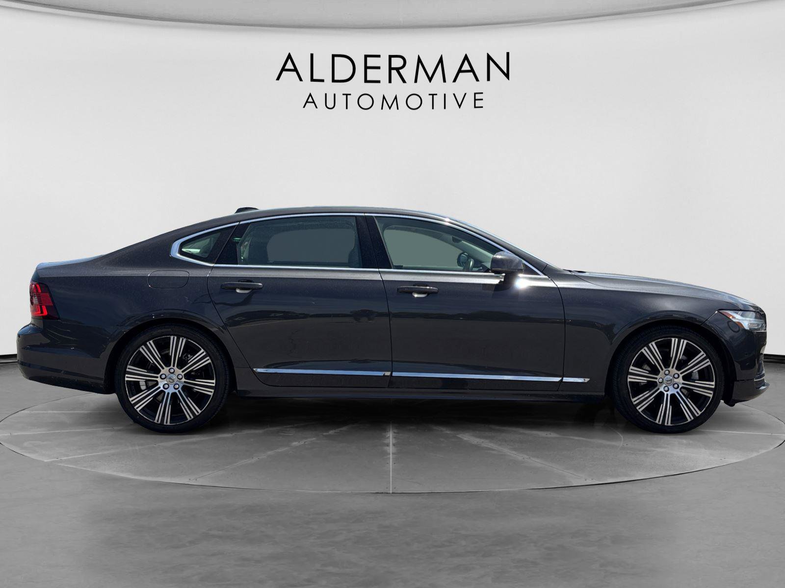 Used 2023 Volvo S90 B6 Ultimate w/ Protection Package AWD/4WD image 6
