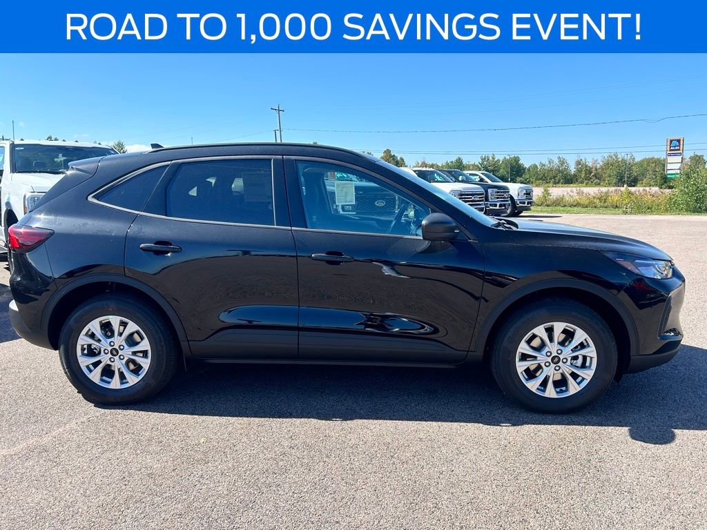 New 2025 Ford Escape Active w/ Cold Weather Package image 6