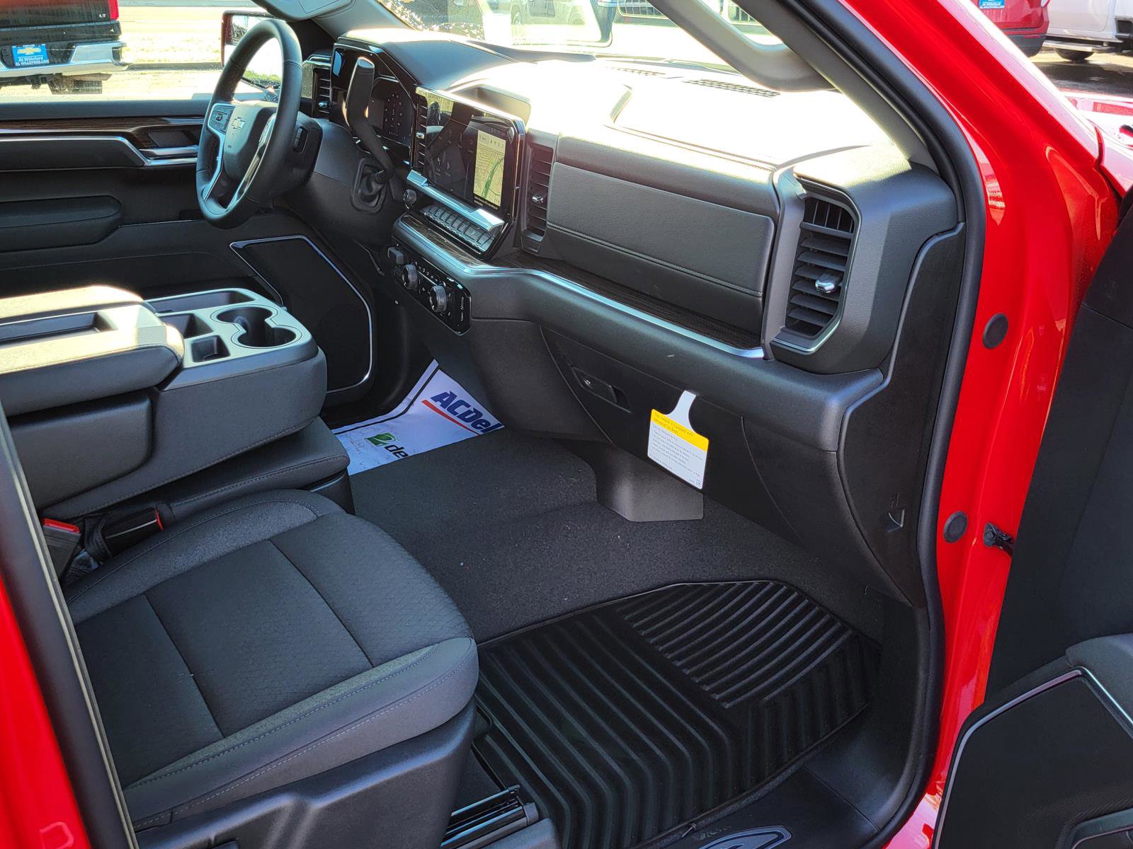 New 2026 Chevrolet Silverado 1500 LT w/ Texas Edition Plus image 9