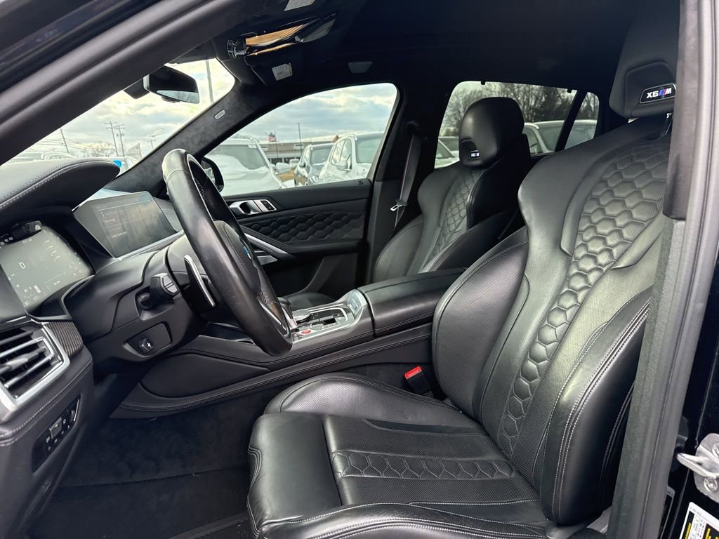 Used 2021 BMW X6 M w/ Competition Package image 10