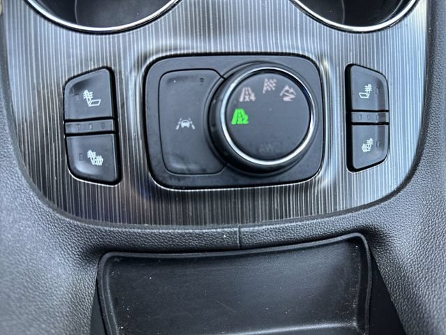 Used 2023 GMC Acadia SLT AWD/4WD image 35