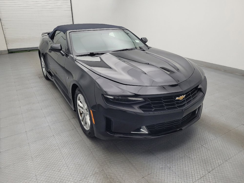Used 2021 Chevrolet Camaro LT RWD image 13