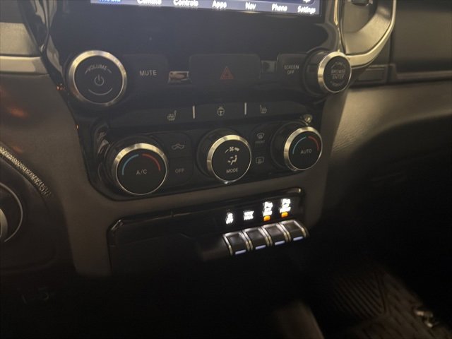 Used 2021 RAM 1500 Big Horn image 22