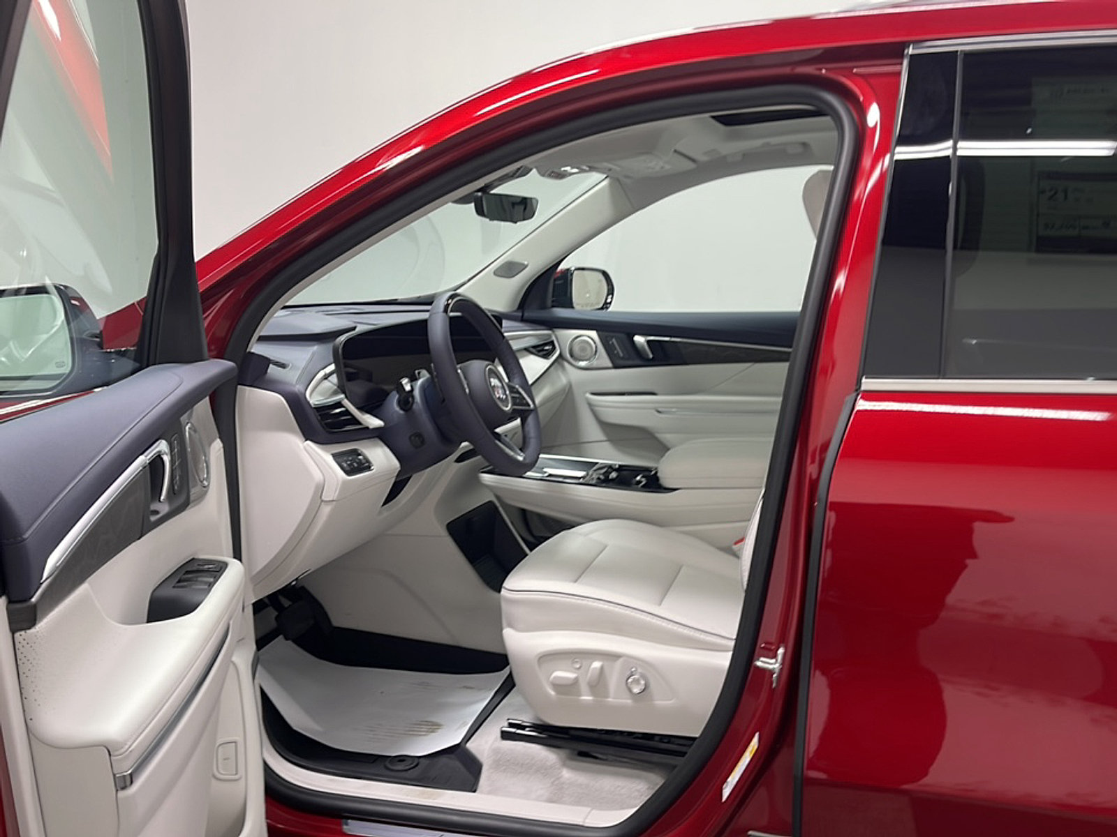 New 2027 Buick Enclave Avenir w/ LPO, Floor Liner Package AWD/4WD image 2