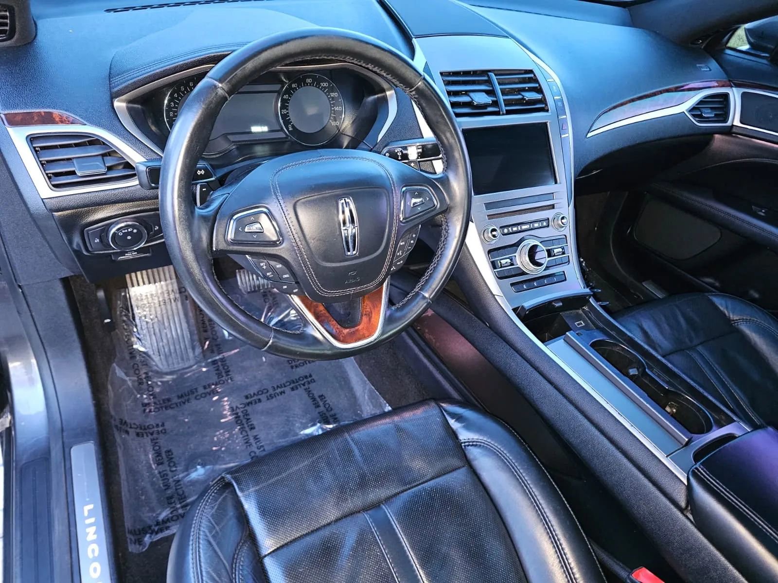 Used 2017 Lincoln MKZ Reserve w/ Climate Package image 8