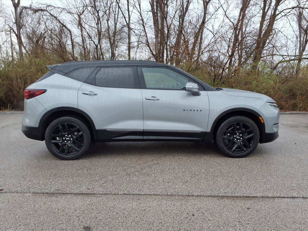 Used 2024 Chevrolet Blazer RS w/ Driver Confidence II Package image 27